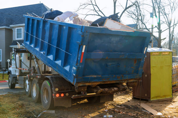Best Construction Debris Removal  in Savoy, IL