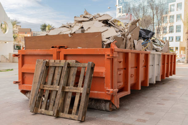 Best Yard Cleanup Services  in Savoy, IL