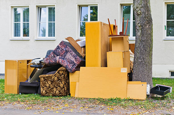 Best Same-Day Junk Removal  in Savoy, IL